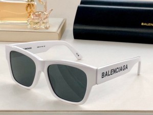 designer replica Balenciaga Sunglasses 981343