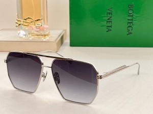 top fashion Bottega Veneta Sunglasses 981786