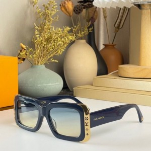 luxury replica LV Sunglasses 979542